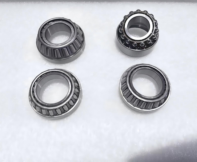 吉普牧马人 JL 后 差速器 维修套件轴承 68391559AA 68401123AA