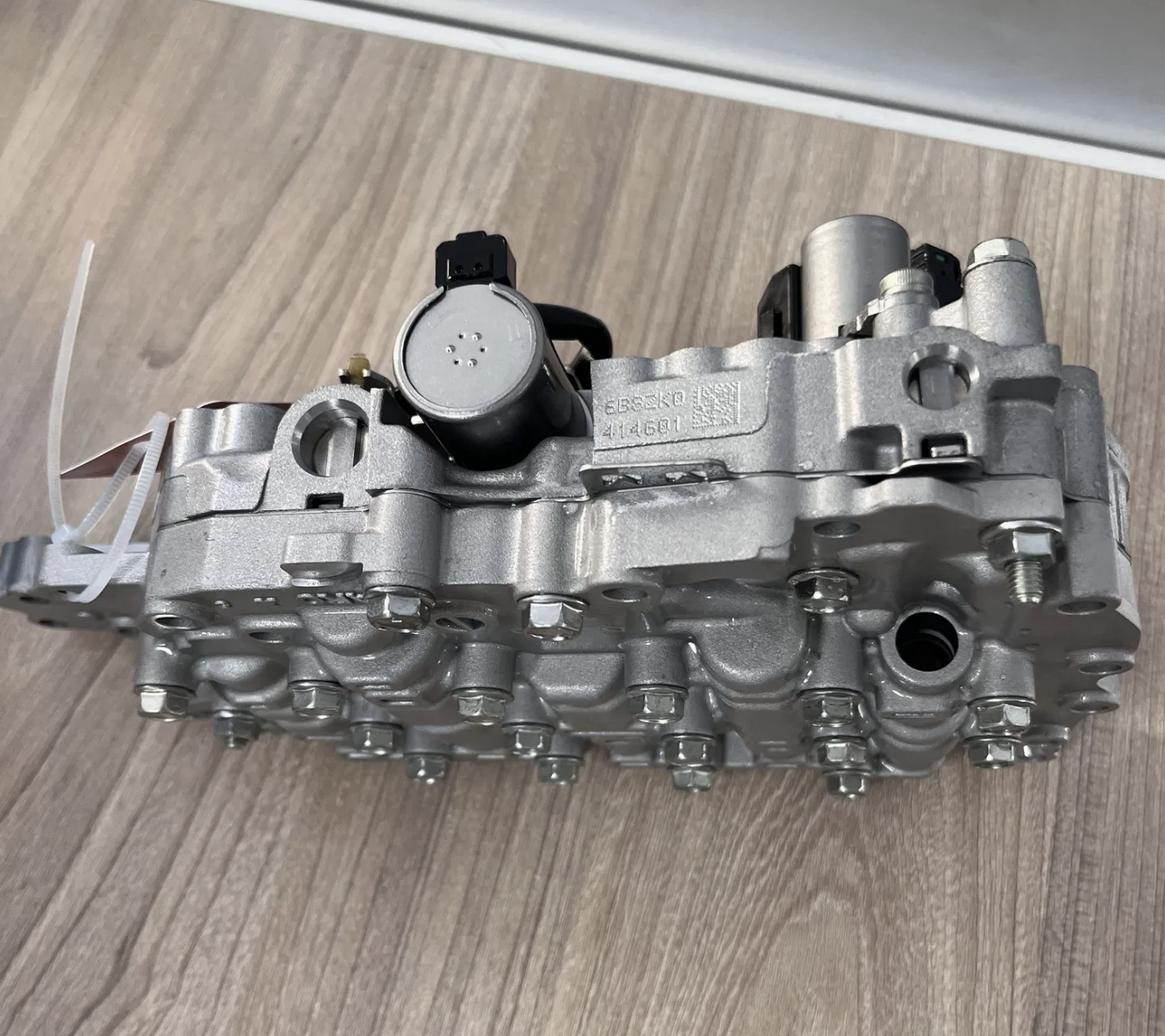 质量有保证的汽车配件 Jf017e CVT8 变速箱阀体适用于日产